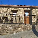 Casa Ruso * Os Muinos